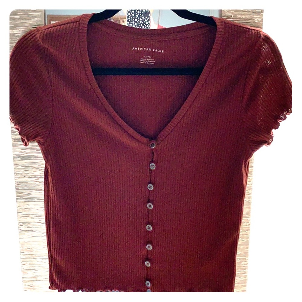 American Eagle crop top